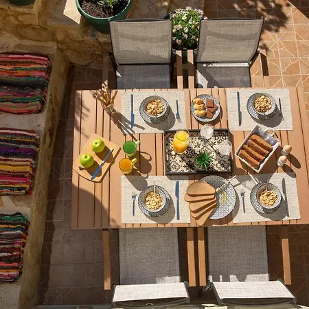 George's * Βασιλική